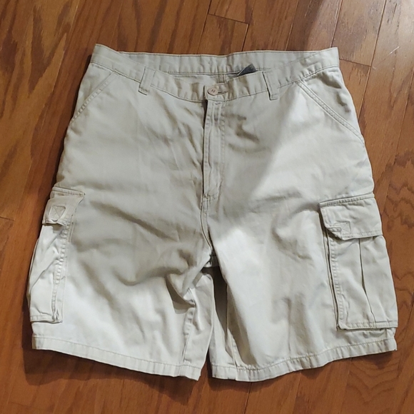 Men's Shorts sz 36 - Picture 2 of 3